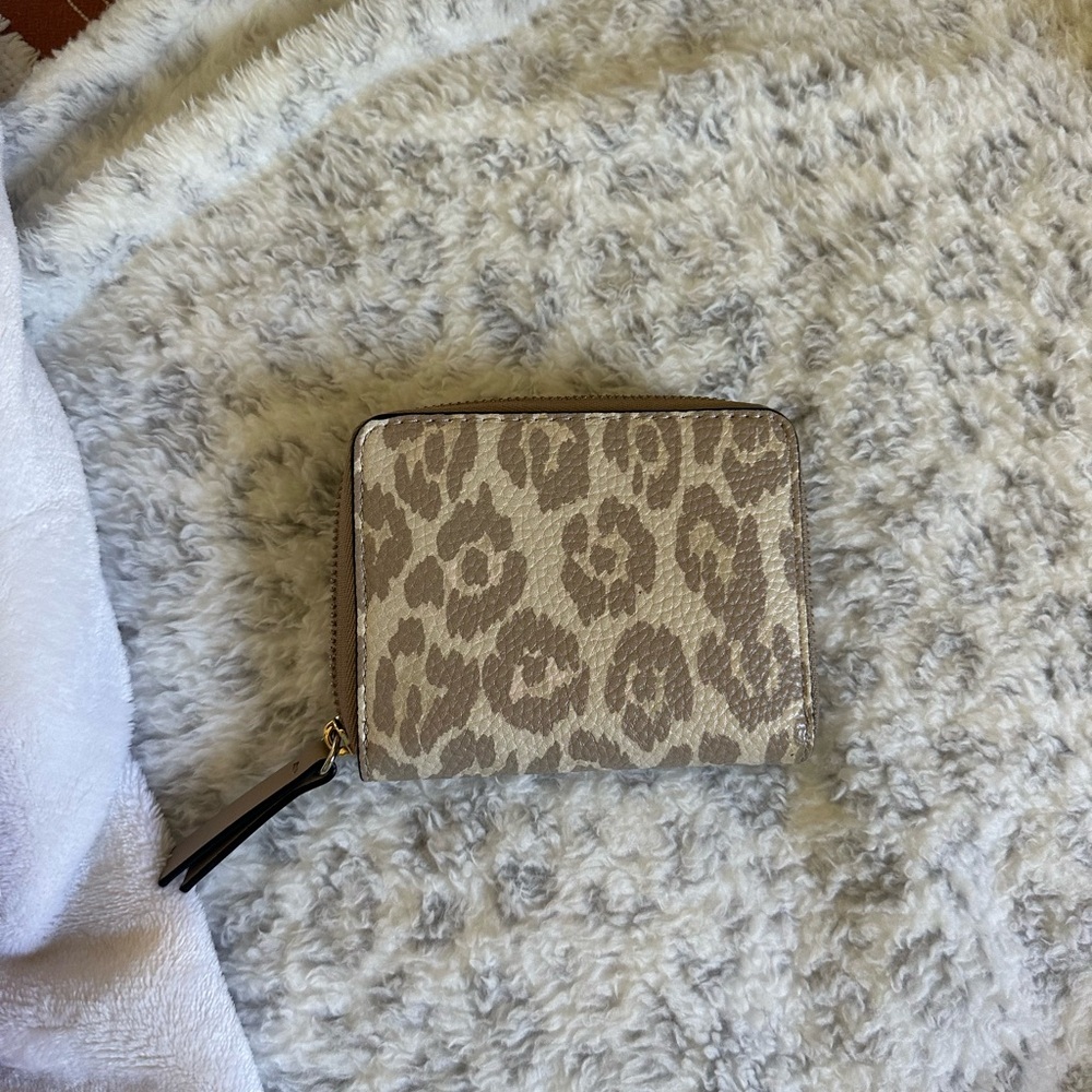 Wallet - Picture 2 of 3